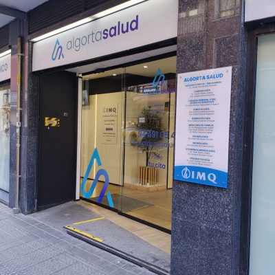 Entrada principal Algorta Salud IMQ Análisis Algorta Salud, Getxo.