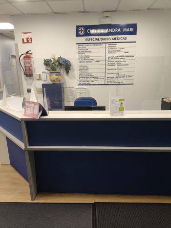 recepción Análisis clínicos Galdakao. Andra Mari.